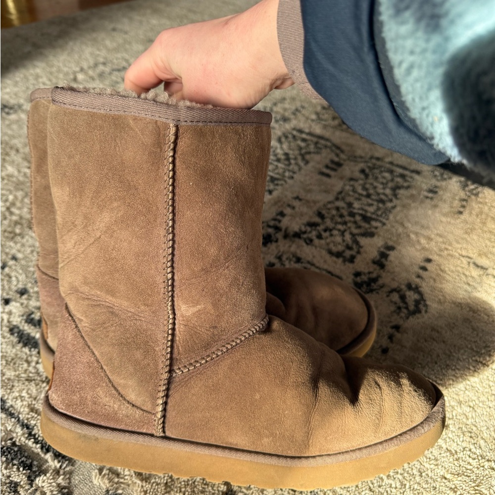 UGG Women’s classic short II - Stormy grey